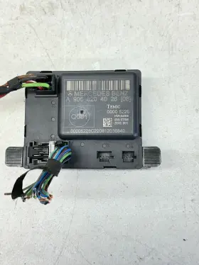 A9068204026 TEMIC Left Driver Door Control Module Mercedes #2