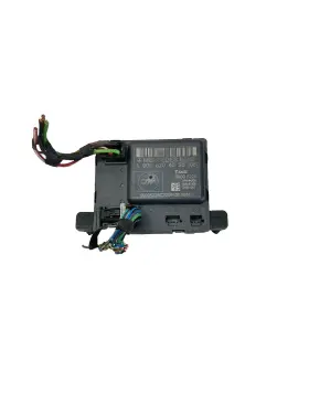 A9068204026 TEMIC Left Driver Door Control Module Mercedes