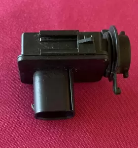 1055747-00-E TESLA Air Check Sensor #2