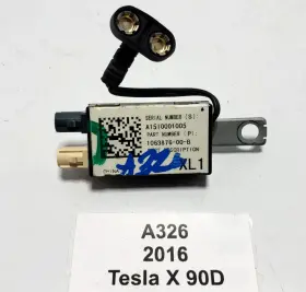 1063876-00-B TESLA Antenna Amplifier Control Module Unit