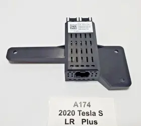 1080669 TESLA Dual Port Splitter Usb Charger Adapter Module
