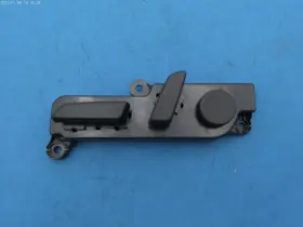 1098529-00-F TESLA Front Driver Seat Switch Control #2