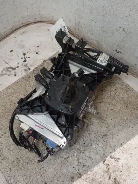 591.TS1L22 TESLA Chassis Ecm