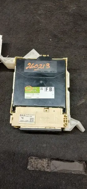 591-72249 TOYOTA Chassis Ecm Multiplex Network Left Dash