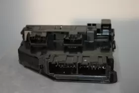 82720-06091 TOYOTA Hybrid Fuse Junction Box Integration Camry #2