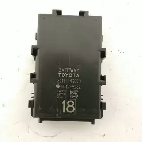 8911147070 TOYOTA Network Gateway Ecu Prius #2