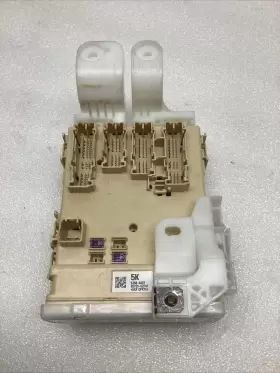 89221-02530 TOYOTA Network Fuse Box Corolla #3