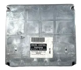 8966108101 TOYOTA Engine Module Ecm Ecu Unit Sienna
