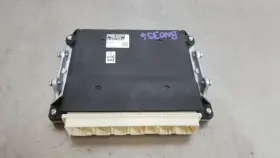 8966135P50 TOYOTA Runner Ecm Engine Control Module