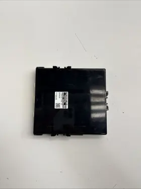 89681-08050 TOYOTA Power Management Control Module Sienna