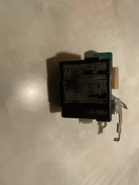 89741-0C030 TOYOTA Receiver Door Control Module Sequoia #2