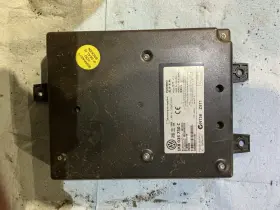 35-09 VOLKSWAGEN Bluetooth Interface Control Module Vw Golf