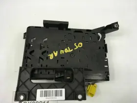 7L0937548 VOLKSWAGEN Front Left Driver Seat Relay Battery Box #2