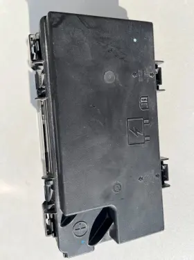 RT021333I9 VOLKSWAGEN Totally Integrated Power Module Tipm