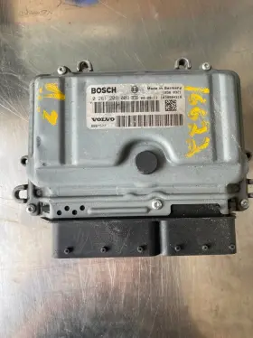 0261209009 VOLVO Engine Control Module S40