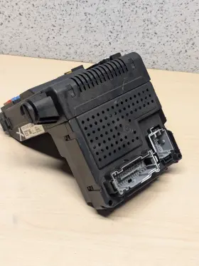 30765646 VOLVO Central Control Module XC90 S80 S60