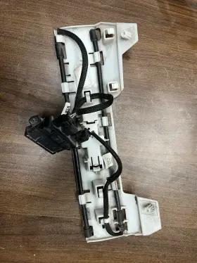 7437-2 VOLVO Tailgate Boot Lid Close Sensor Module Xc