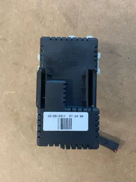 6G9T-14K131-AB VOVLO Trunk Rear Relay Fuse Box S60 Volvo