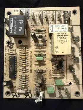 031-01222-000 YORK Coleman Luxaire Defrost Circuit Board